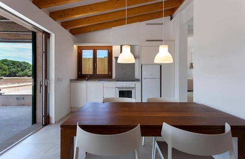 Ses Salines House | Holiday Home 'Twin Piscina' with Shared Pool, Wi-Fi and Air Conditioning