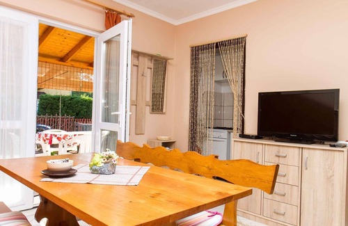 Balatonfenyves House | Holiday home very close to Lake Balaton