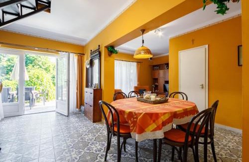 Balatonlelle House | Holiday Home Verde by Interhome
