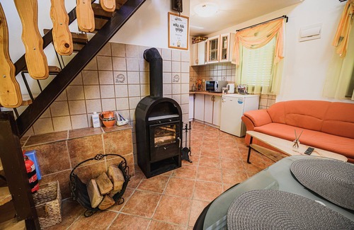 Brezice House | Holiday Home Vesna with Sauna