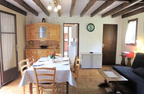 Le Porge House | Holiday Home Vignas by Interhome