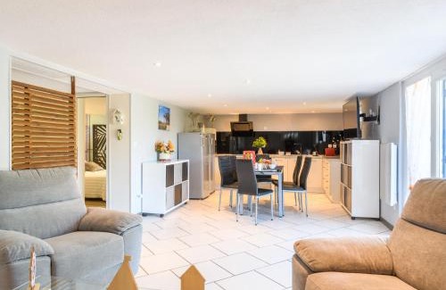 Mimizan House | Holiday Home Vigon by Interhome