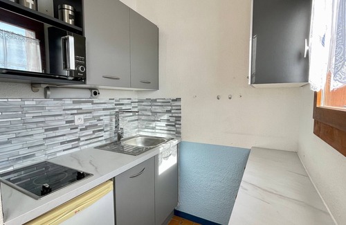 Brem Sur Mer House | Holiday home with heated pool 800m from the beach