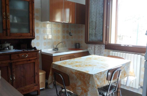 Ponte della Venturina House | Holiday home with panoramic garden near the lake Suviana