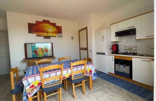 Ragusa House | Holiday home with outdoor pool and air conditioning