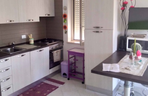 Contrada Difesa II VV House | Holiday home with pool area, air conditioning, internet access and washing machine