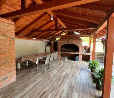 Banja Luka House | Holiday Homer Vila na Obali Vrbasa