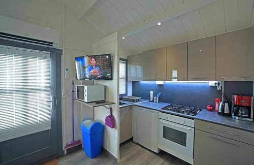 Camaret-sur-Aigues House | Holiday house Camaret sur Aigues for 1 - 4 persons with 2 bedrooms - Holiday house