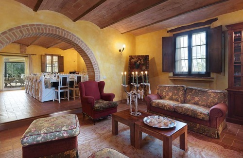 Bollano House | Holiday house Asciano for 1 - 16 persons with 8 bedrooms - Holiday home
