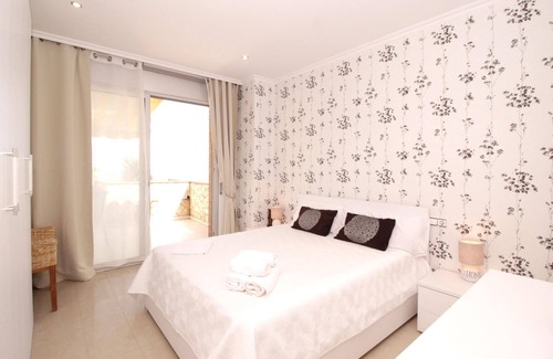 Calella House | Holiday house Calella for 1 - 8 persons with 4 bedrooms - Holiday house