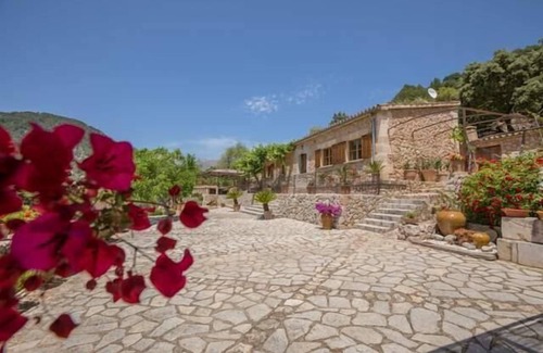 Campanet House | Holiday house Campanet for 1 - 6 persons with 3 bedrooms - Holiday home