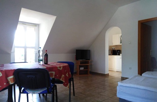 Balatonmariafurdo House | Holiday house Balatonmáriafürdõ for 1 - 7 persons with 3 bedrooms - Holiday home