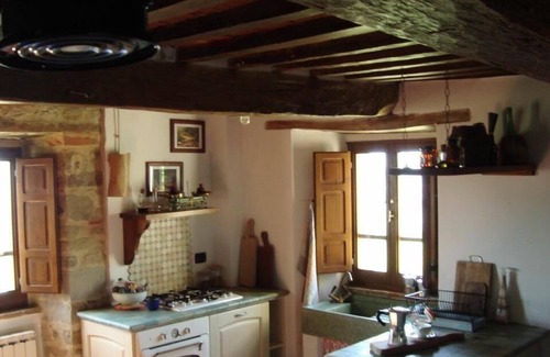 Bivio Lugnano House | Holiday house Citta' di Castello for 1 - 9 persons with 4 bedrooms - Holiday home
