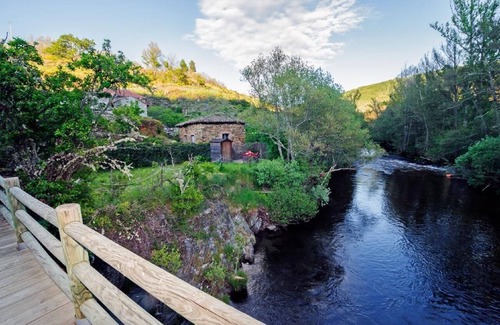 La Omanuela House | Holiday house La Omañuela for 1 - 2 persons with 1 bedroom - Casa Rural