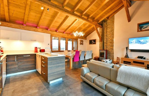 Les Allues House | Holiday house Les Allues for 1 - 8 persons with 4 bedrooms - Holiday home