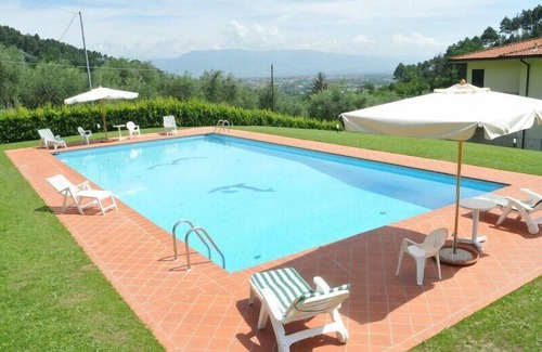 Vicopelago House | Holiday house Lucca (Stadt) for 1 - 16 persons with 7 bedrooms - Holiday home
