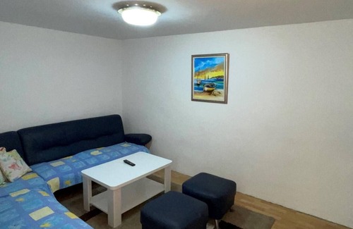 Neum House | Holiday house Neum for 8 - 12 persons with 5 bedrooms - Holiday home