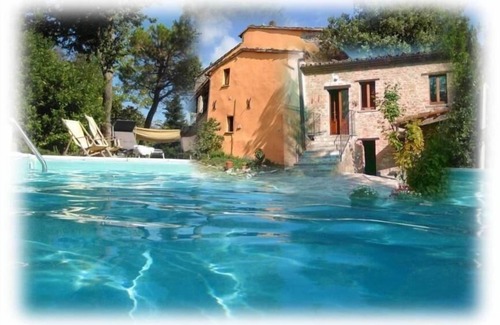 Urbino Cottage | Holiday house Urbino for 1 - 16 persons with 6 bedrooms - Holiday home