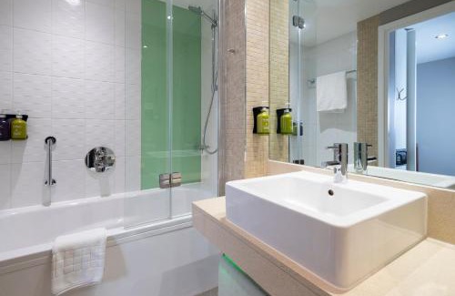 Derby Hotel | Holiday Inn Derby Riverlights by IHG