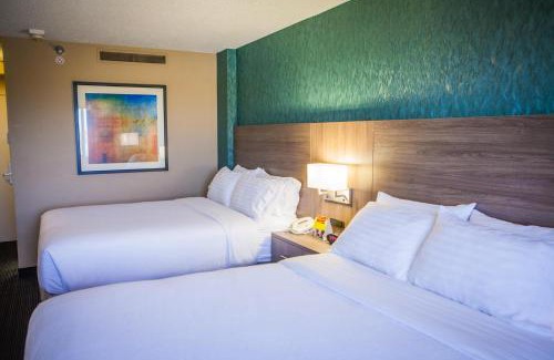 Downtown Des Moines Hotel | Holiday Inn Des Moines-Downtown-Mercy Campus by IHG