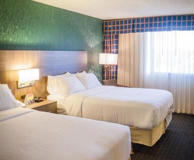 Downtown Des Moines Hotel | Holiday Inn Des Moines-Downtown-Mercy Campus by IHG