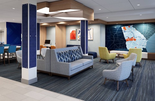Charlottesville Hotel | Holiday Inn Express & Suites Charlottesville by IHG