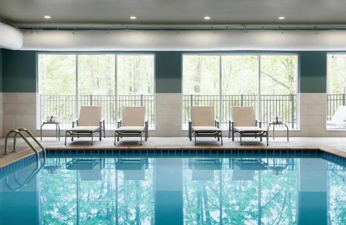 Downtown Des Moines Hotel | Holiday Inn Express and Suites Des Moines Downtown by IHG