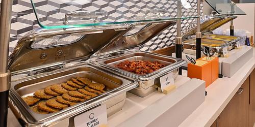 Brevard Hotel | Holiday Inn Express - Brevard by IHG
