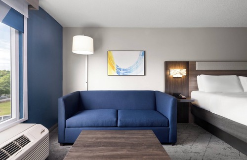 Greenville Hotel | Holiday Inn Express Greenville by IHG