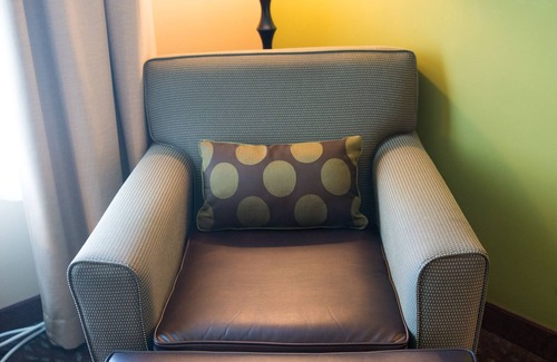 Northwood Hotel | Holiday Inn Express Hotel & Suites Northwood by IHG