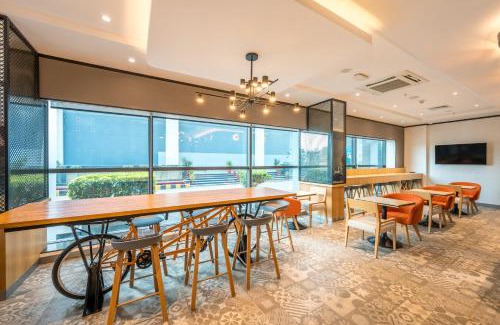 Knowledge Park III Hotel | Holiday Inn Express Greater Noida Knowledge Park by IHG