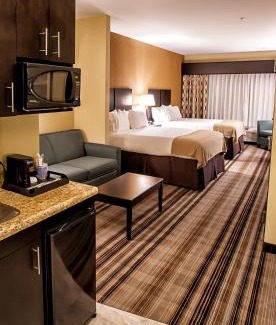 Natchez Hotel | Holiday Inn Express Natchez South West by IHG