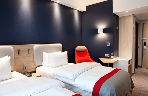 Mitte Hotel | Holiday Inn Express Saarbrucken by IHG