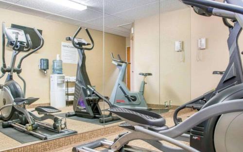 Eden Prairie Hotel | Holiday Inn Express & Suites Eden Prairie - Minneapolis by IHG