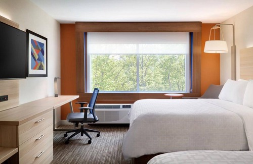 Abingdon Hotel | Holiday Inn Express & Suites Abingdon by IHG