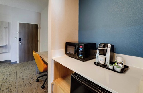 Orangeburg Hotel | Holiday Inn Express & Suites Orangeburg by IHG