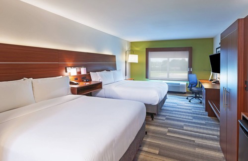 South Tulsa Hotel | Holiday Inn Express & Suites Tulsa South - Woodland Hills by IHG