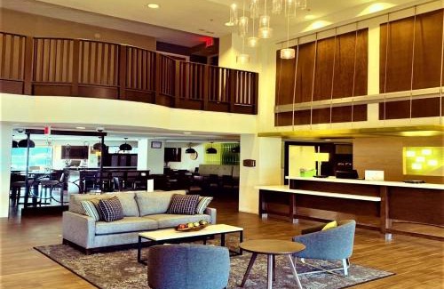 Kedron Hotel | Holiday Inn Franklin - Cool Springs by IHG