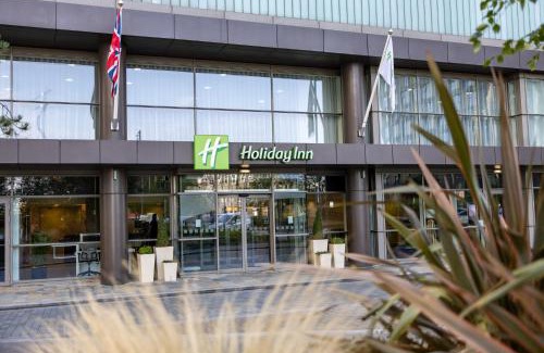 Salford Hotel | Holiday Inn Manchester-Mediacityuk by IHG