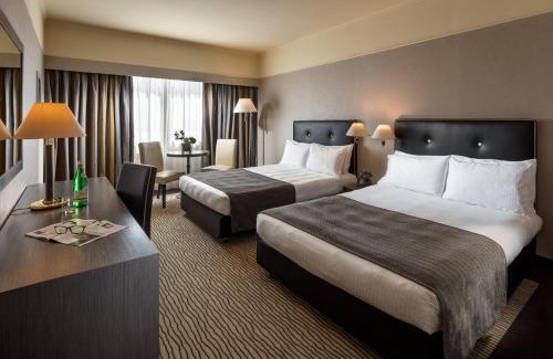 Zona XL Magliana Vecchia Hotel | Holiday Inn Rome - Eur Parco Dei Medici by IHG