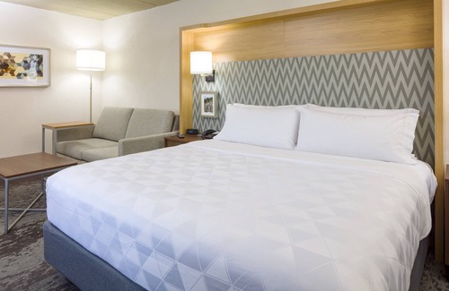Salem Hotel | Holiday Inn Salem - I-93 at Exit 2 by IHG