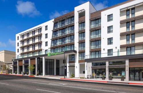 Monterey Park Hotel | Holiday Inn & Suites Monterey Park – Los Angeles by IHG