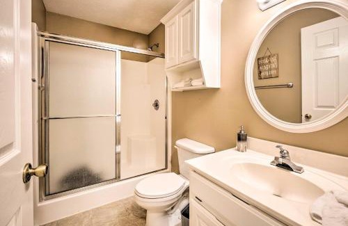 Eureka Springs House | Holiday Island Home Fire Pit and Boat Parking!