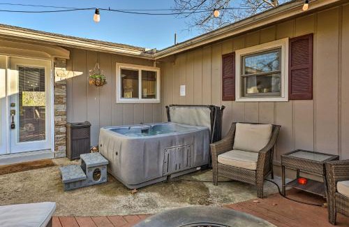 Eureka Springs House | Holiday Island Home Hot Tub and Wood Stove!