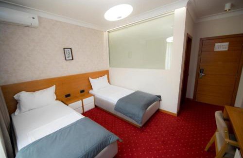 Sllatina e Madhe Hotel | Holiday Resort