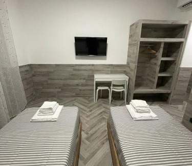 Rho House | Holiday Rooms Rho