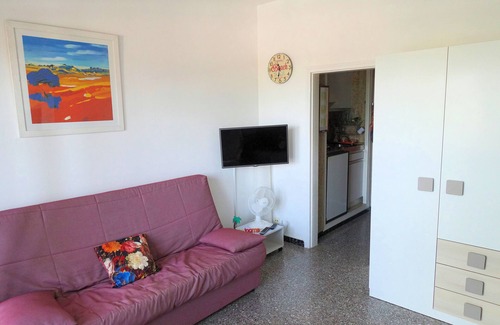 Roses Apartment | Holiday studio with pool and unobstructed views in Roses, Costa Brava
