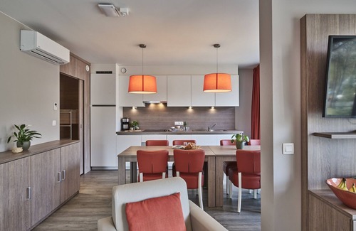 Houthalen Hotel | Holiday Suites Limburg