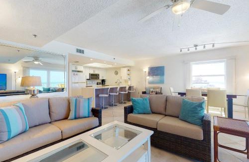 Indian Shores Apartment | Holiday Villas III 703