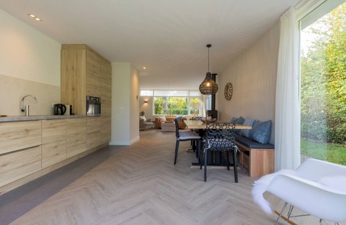 Oostkapelle Ski Chalet | Holidayhome - Oosterpark 76 | Oostkapelle